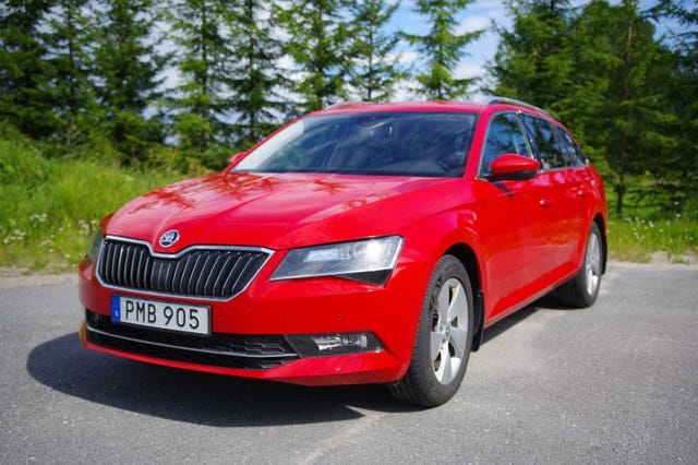 Skoda Superb 2016