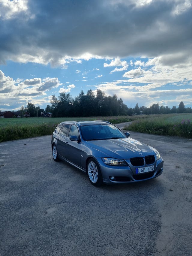 BMW 320d 2011