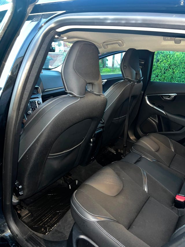 Volvo V40 2013 – bild 2