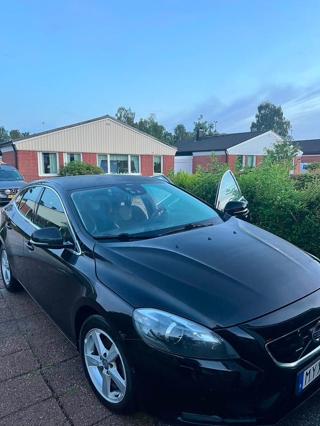 Volvo V40 2013