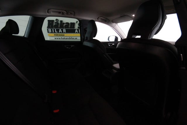 Volvo XC60 2021 – bild 4