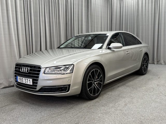 Audi A8 2016