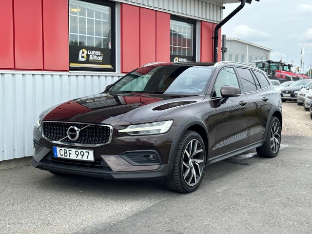 Volvo V60 Cross Country 2019 – bild 2