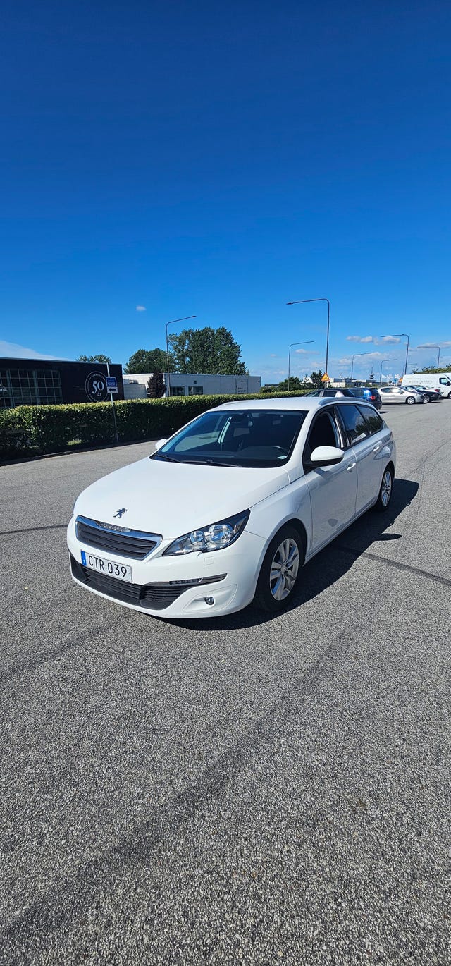 Peugeot 308 SW 2015