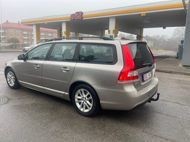 Volvo V70 2014
