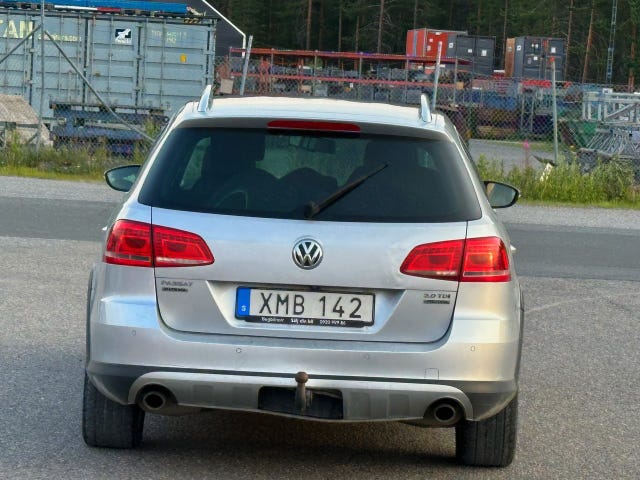 Volkswagen Passat Alltrack — bild 7 av 11