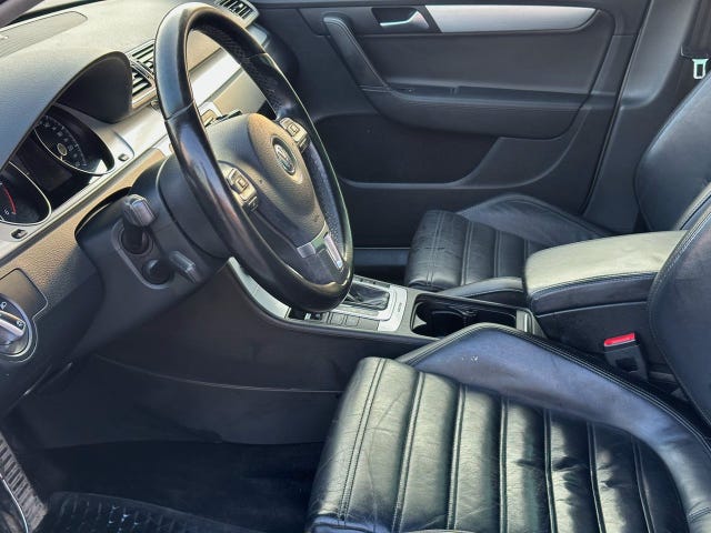Volkswagen Passat Alltrack — bild 10 av 11