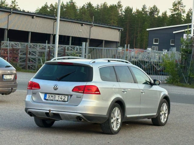 Volkswagen Passat Alltrack — bild 8 av 11