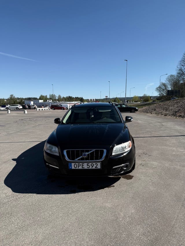 Volvo V70 2008
