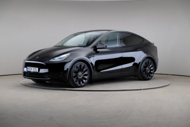 Tesla Model Y 2023