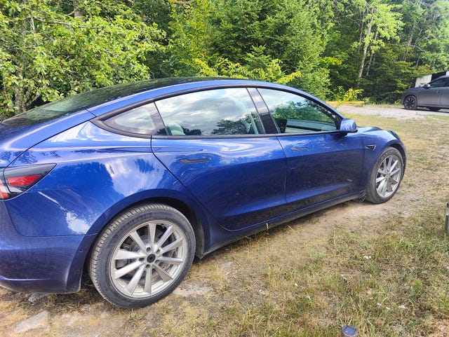 Tesla Model 3 2021