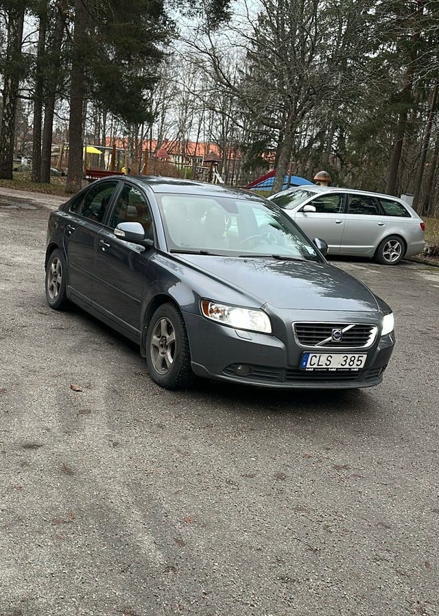 Volvo S40 2010