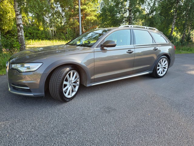 Audi A6 allroad 2013