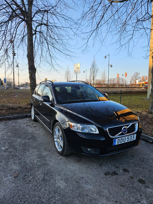 Volvo V50 2011