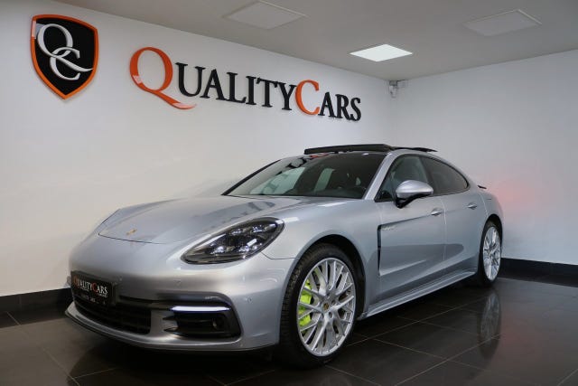 Porsche Panamera 4 2020