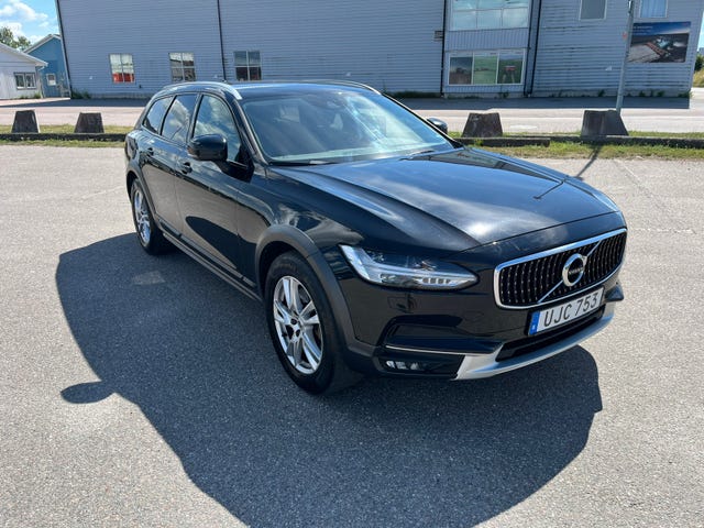 Volvo V90 Cross Country 2018