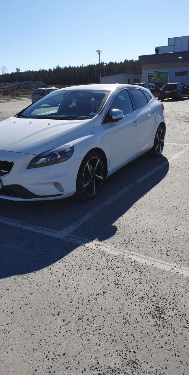 Volvo V40 2013