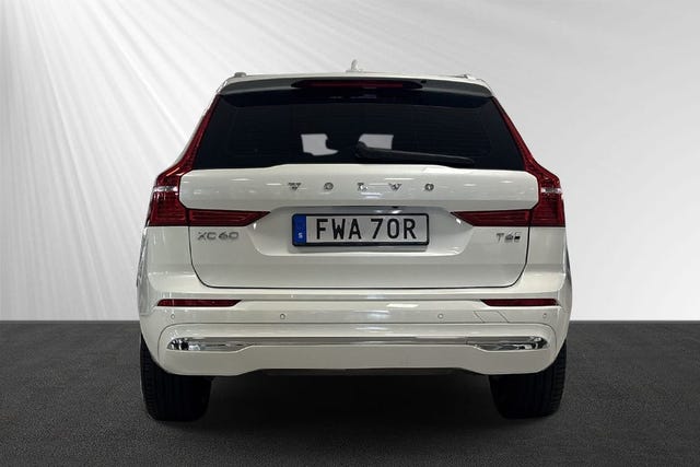 Volvo XC60 2025 – bild 2