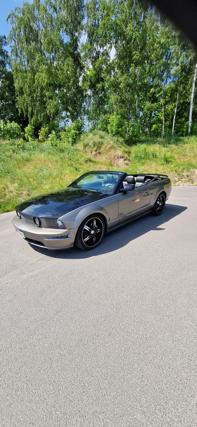 Ford Mustang 2005