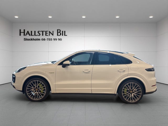Porsche Cayenne 2022