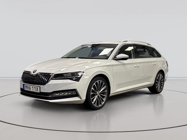 Skoda Superb 2023