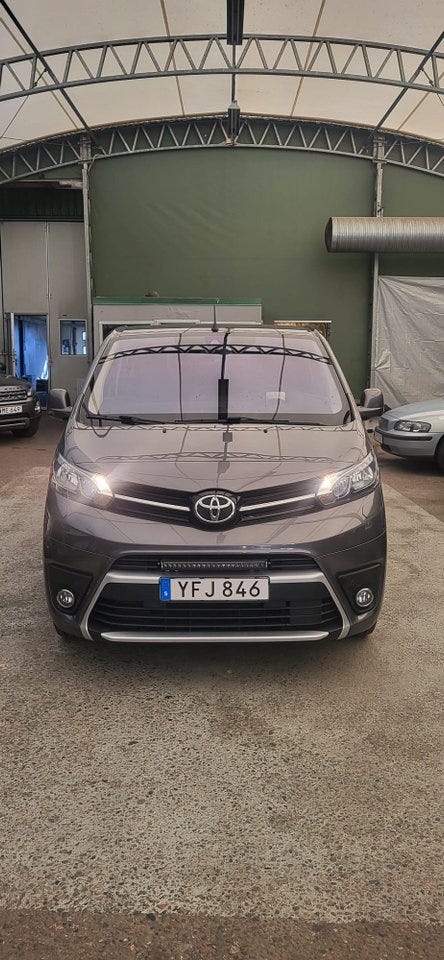 Toyota Proace 2016