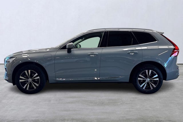 Volvo XC60 2025 – bild 2