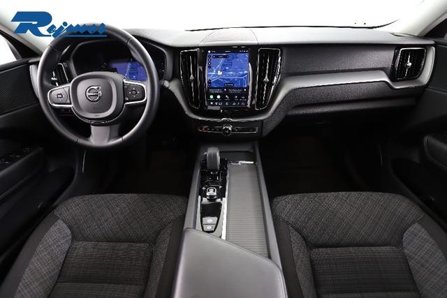 Volvo XC60 2024 – bild 2