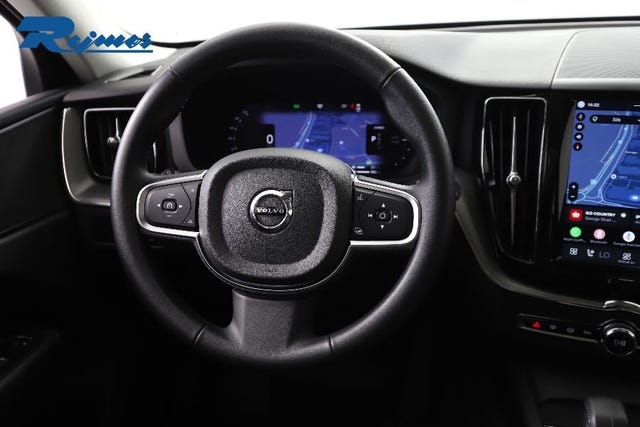 Volvo XC60 2025 – bild 4