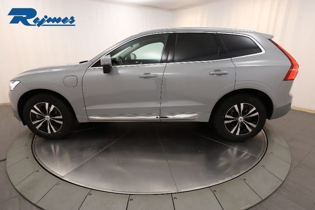 Volvo XC60 2025 – bild 3