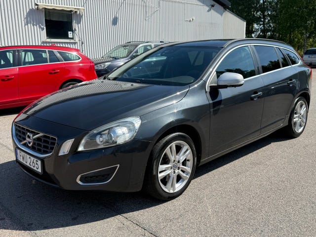 Volvo V60 2011