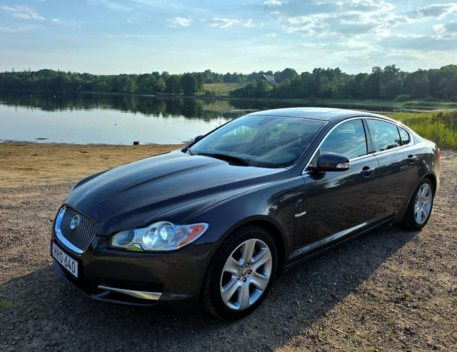 Jaguar XF 2009