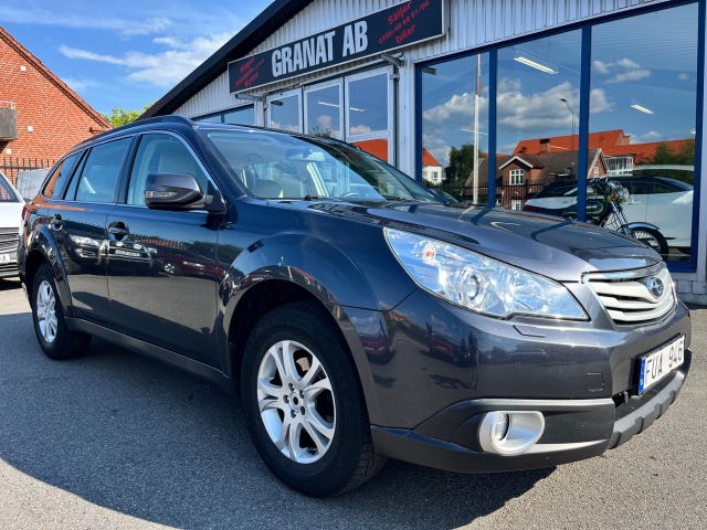 Subaru Outback 2011