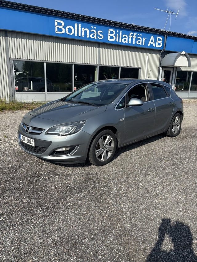 Opel Astra 2013
