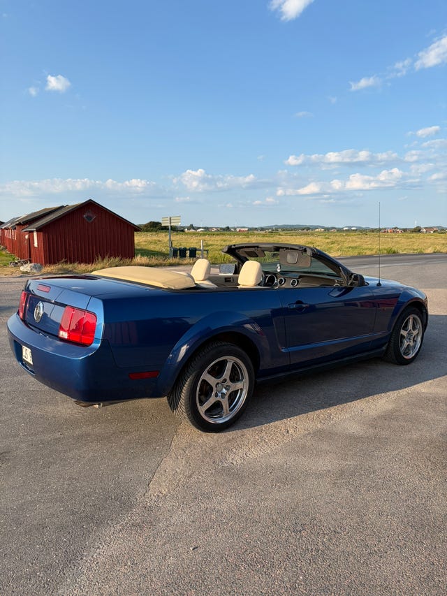Ford Mustang 2007