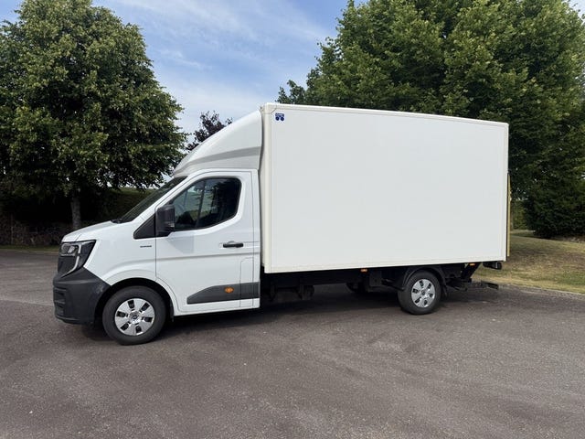 Renault Master 2025