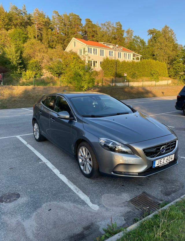 Volvo V40 2016