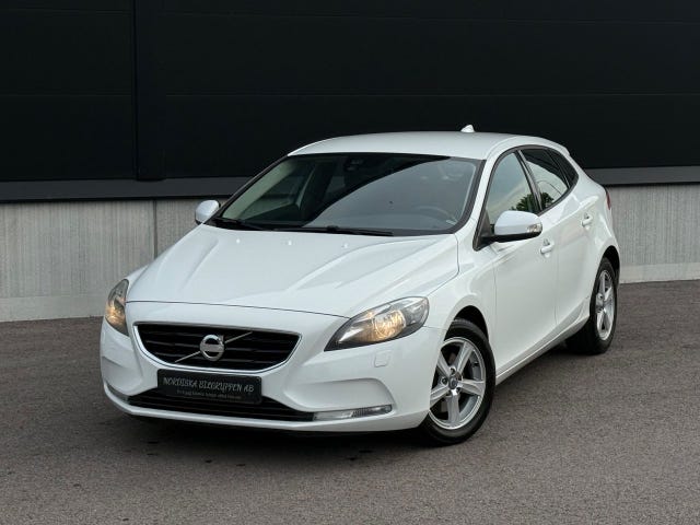 Volvo V40 2013