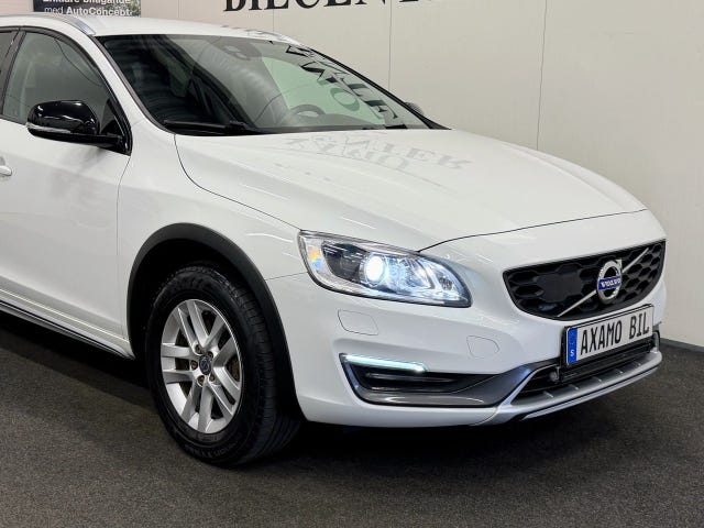 Volvo V60 Cross Country 2016 – bild 4