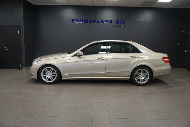 Mercedes-Benz E220 2011