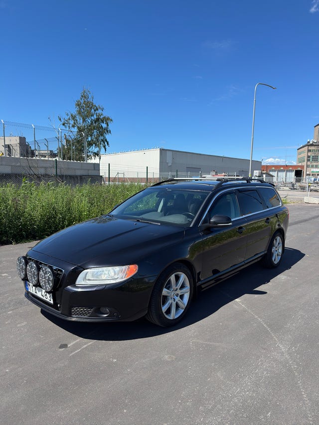 Volvo V70 2013