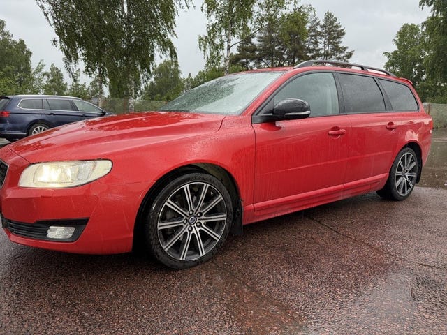 Volvo V70 2015