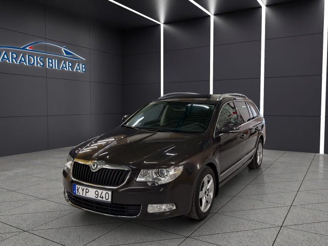 Skoda Superb 2011