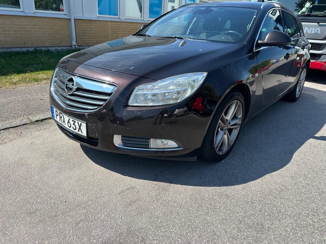 Opel Insignia 2011