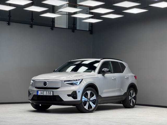 Volvo XC40 2023