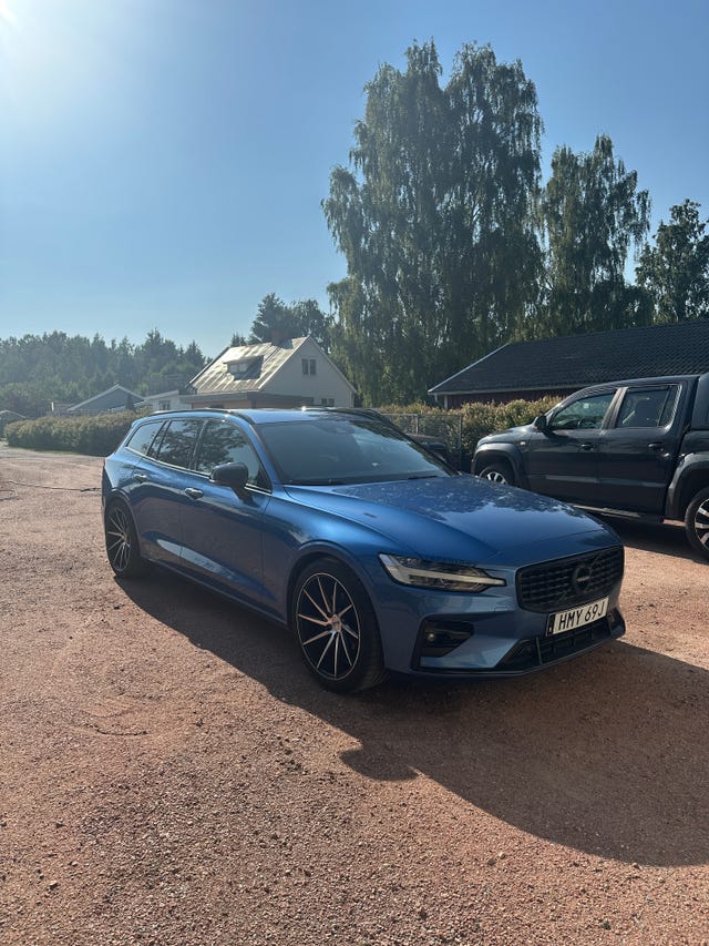 Volvo V60 2021