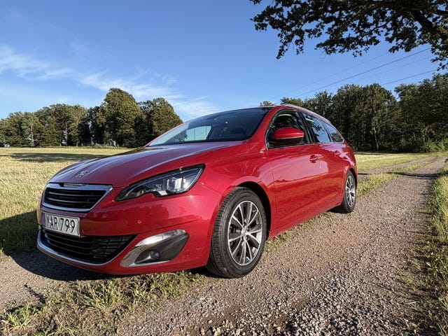 Peugeot 308 SW 2015