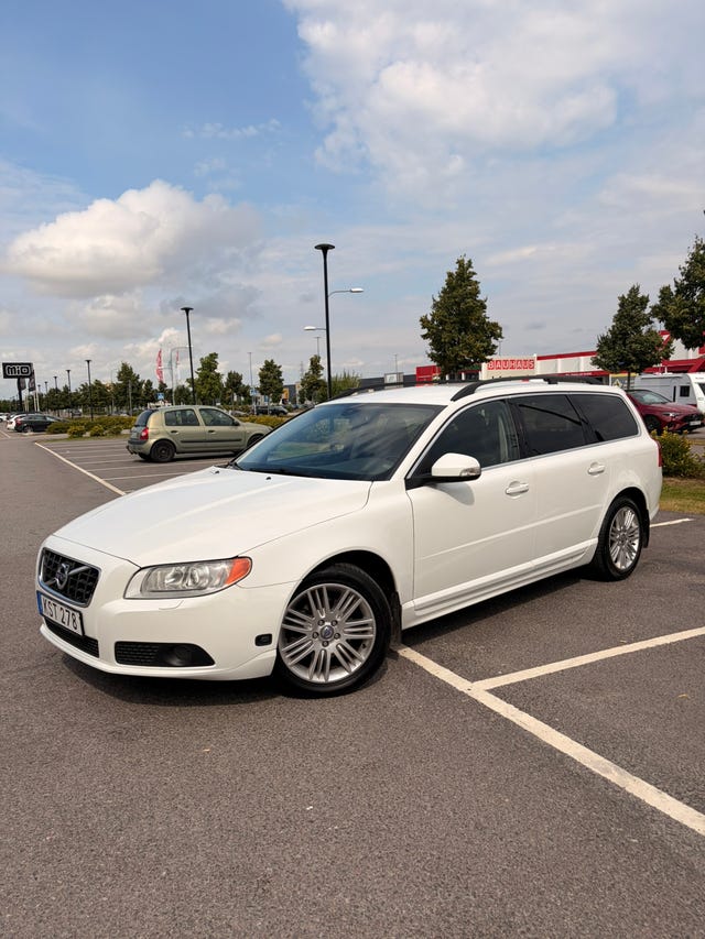 Volvo V70 2011