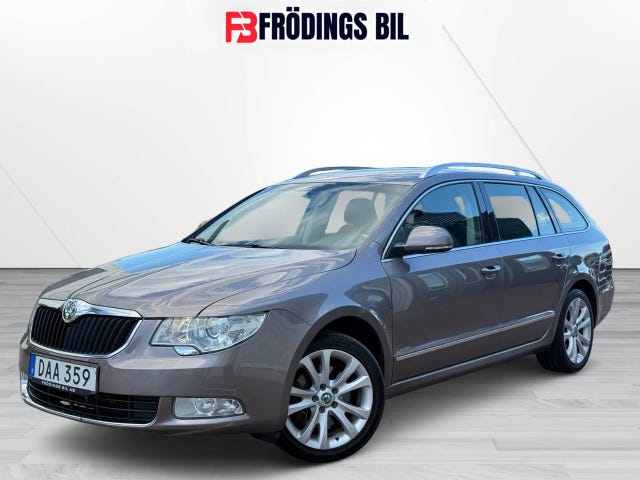 Skoda Superb 2012