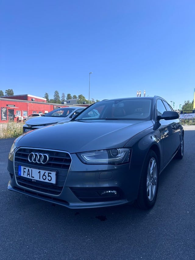 Audi A4 2014